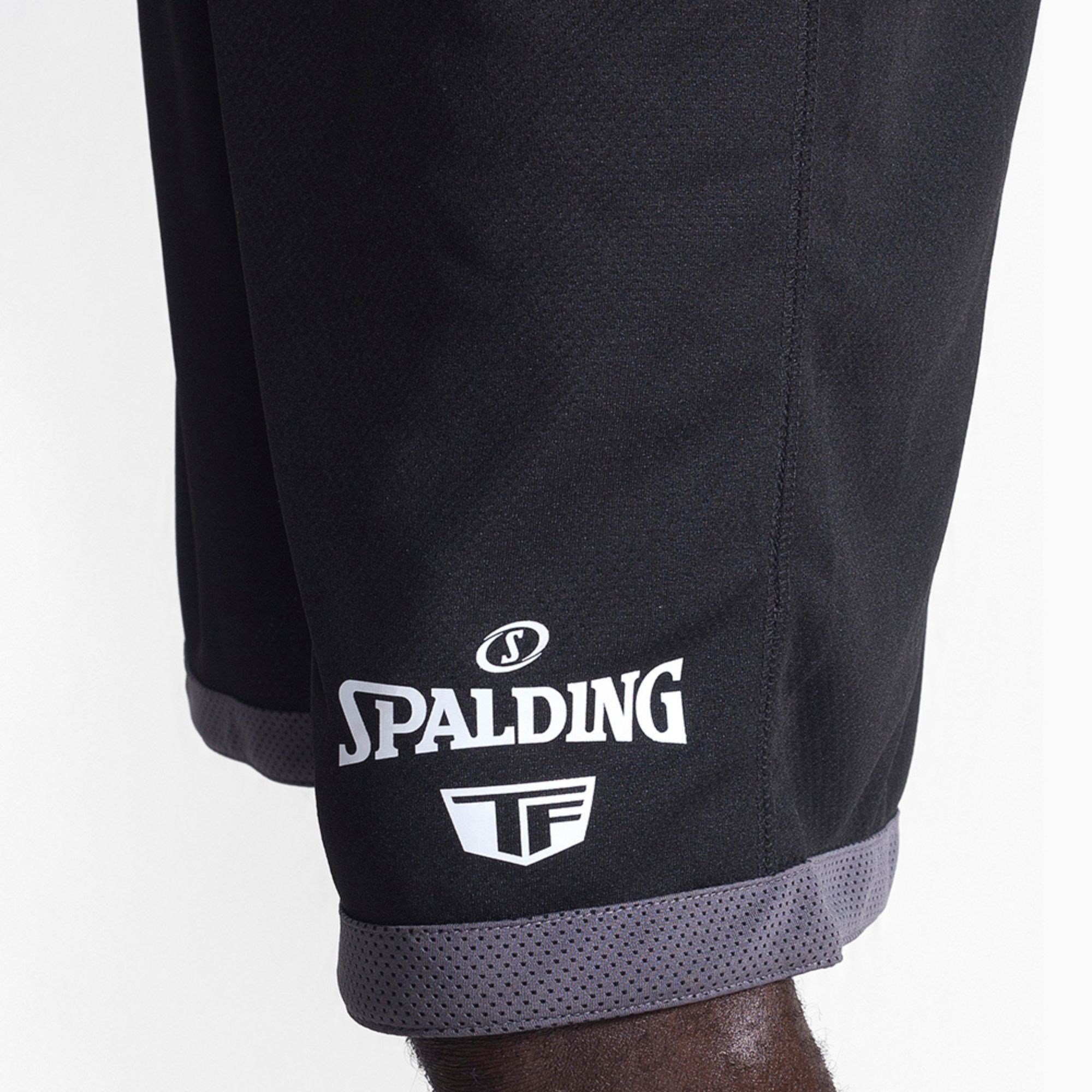 Bermuda Spalding Dupla Face - Preto e Cinza-4