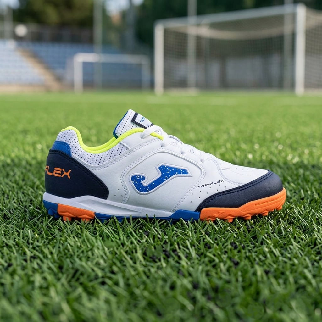 Chuteira de Society Joma Top Flex Infantil Branco e Azul-1